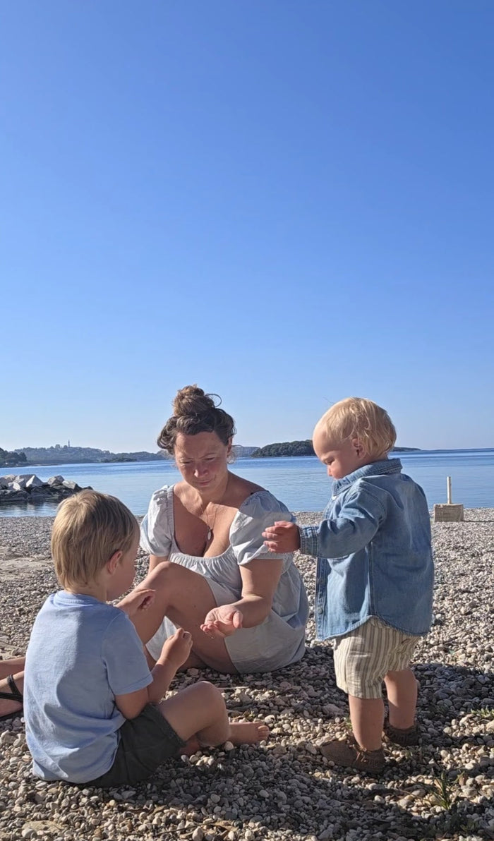 Zo gebruiken wij magnesium thuis (spray en bad voor volwassenen en kinderen)