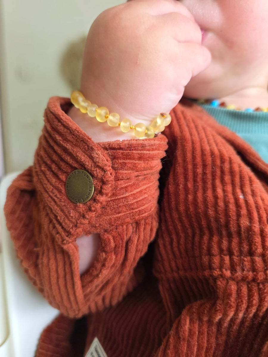 Handgemaakt barnsteen kinderketting & armband (3 kleuren en verschillende maten)